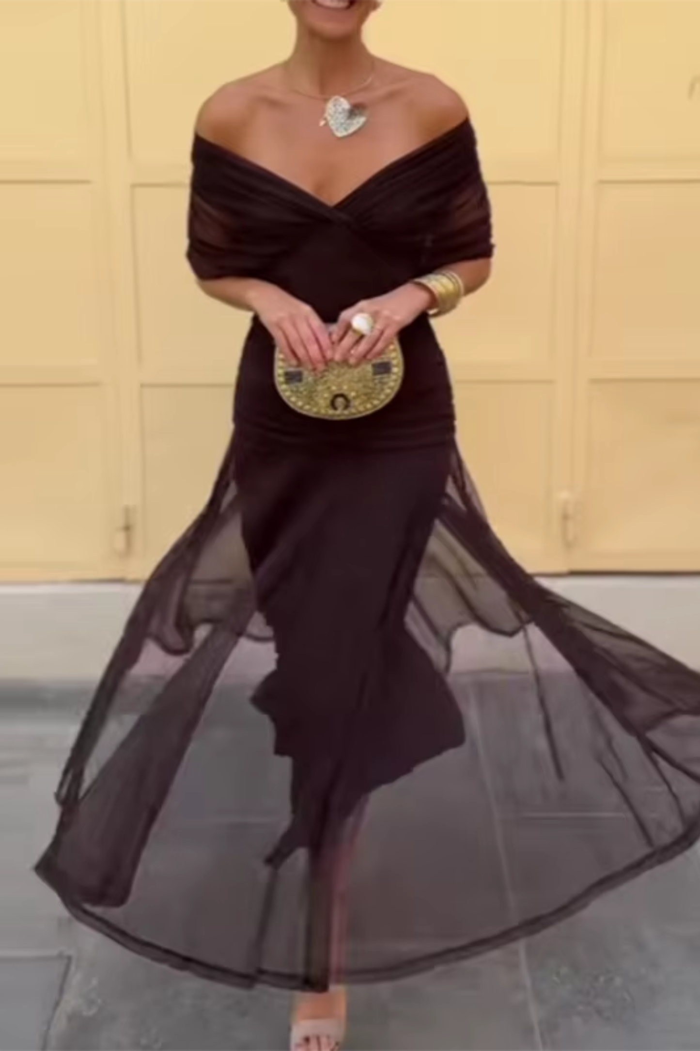 VERO - ELEGANTE VESTITO DA CERIMONIA CON SCOLLO A V